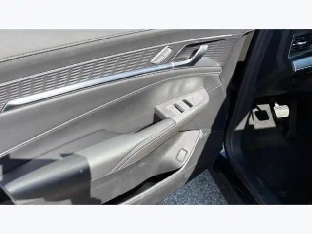 Mg S9 1.5l phev 220kw premium — photo 12