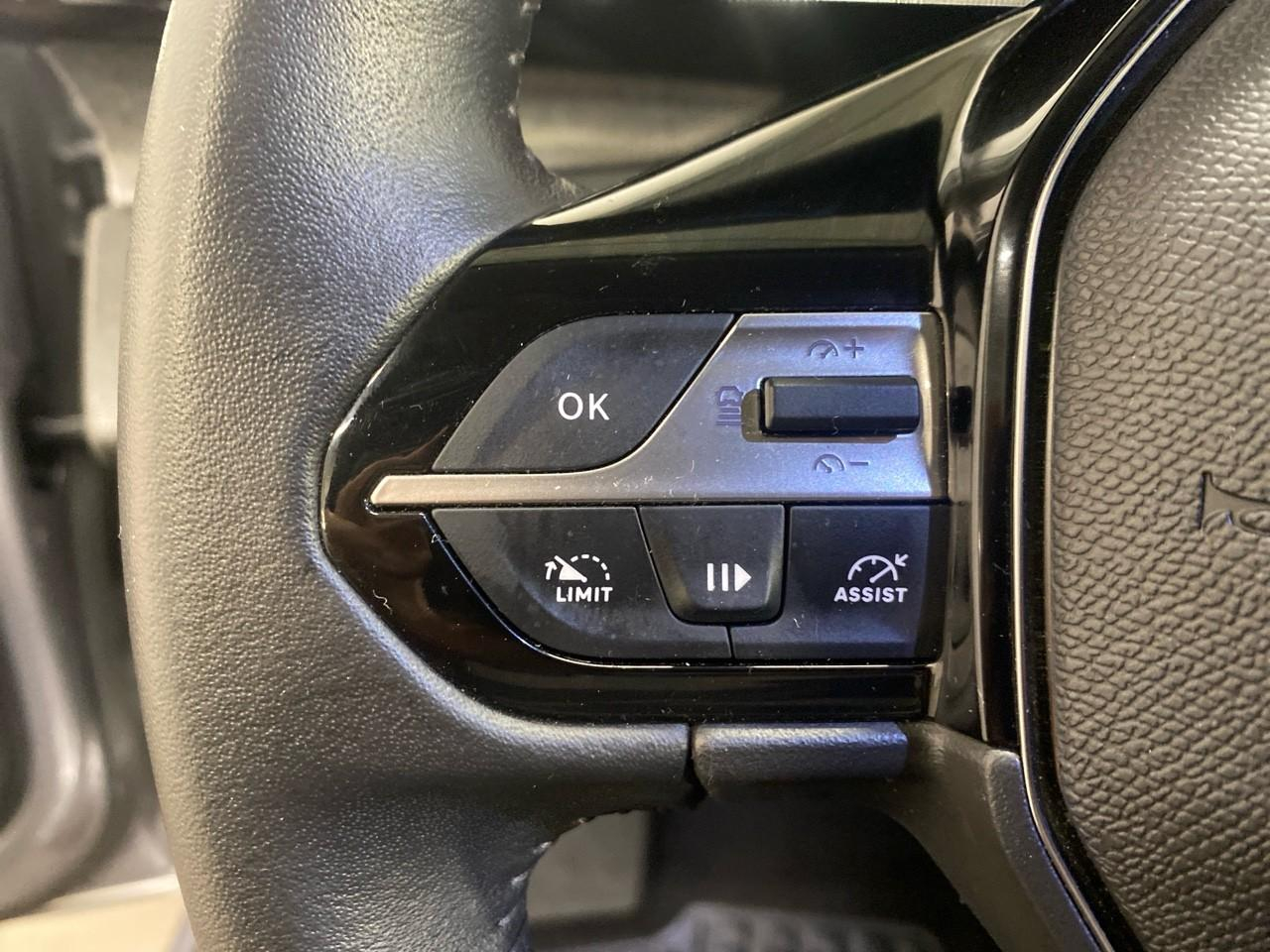 Peugeot 308 sw puretech 130ch s&s bvm6 allure — photo 21