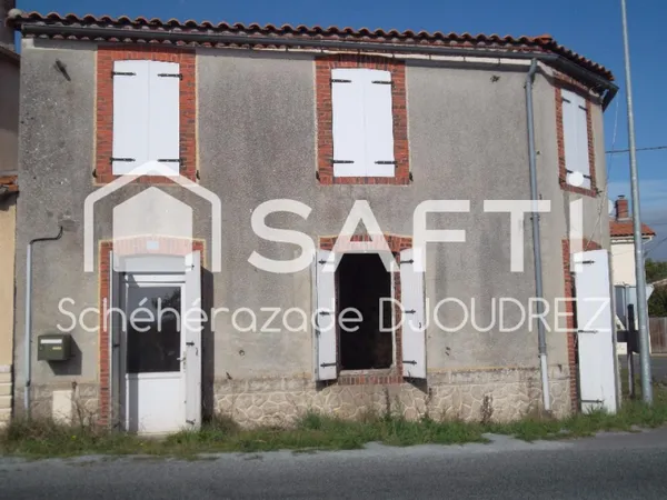 MAISON A RENOVER ENTIEREMENT - 3 PIECES - GARAGE- DEPENDANCE