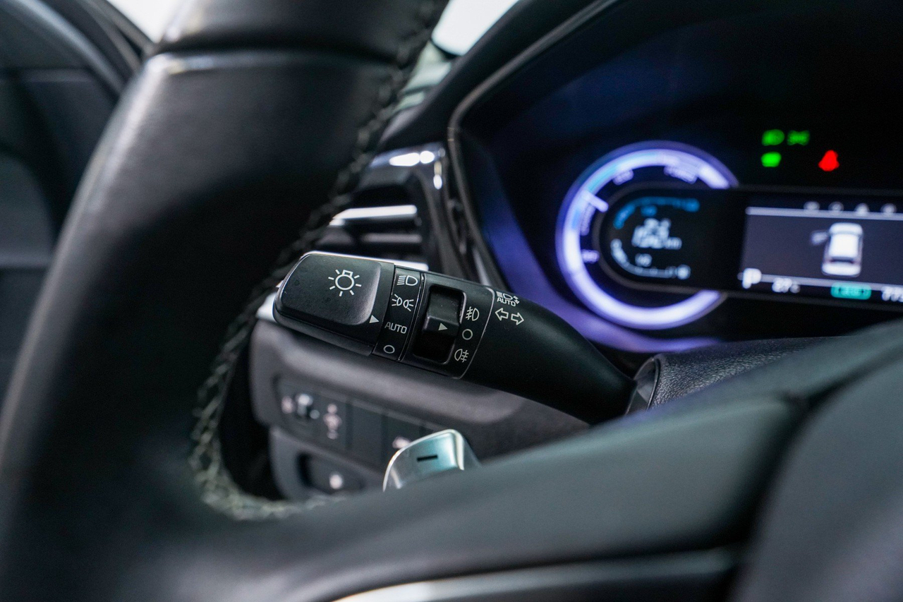 Kia Niro — photo 21