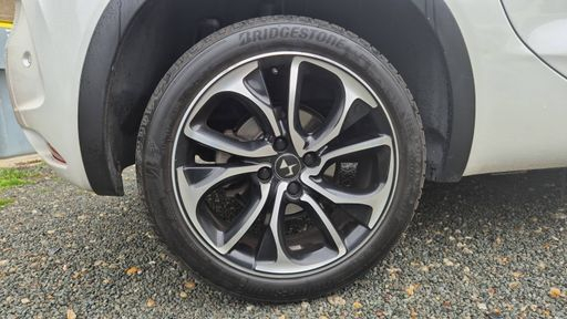 DS DS4 2.0 BLueHDI 180 EAT8 - Sport Chic – 2017 – 156960 km – Diesel – Boîte Automatique — photo 32