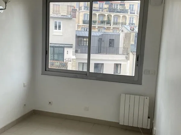 Studio 1P - KOENIG - CALME ABSOLU