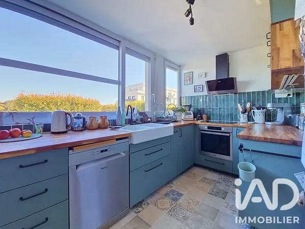 Appartement 6 pièces 93 m²
