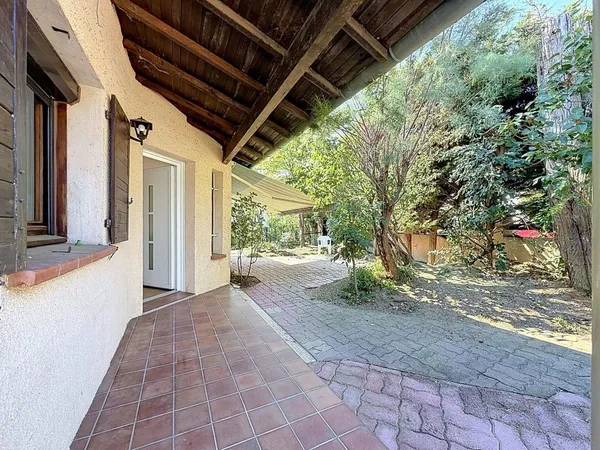 TOULOUSE LA TERRASSE Maison 196 m² à fort potentiel