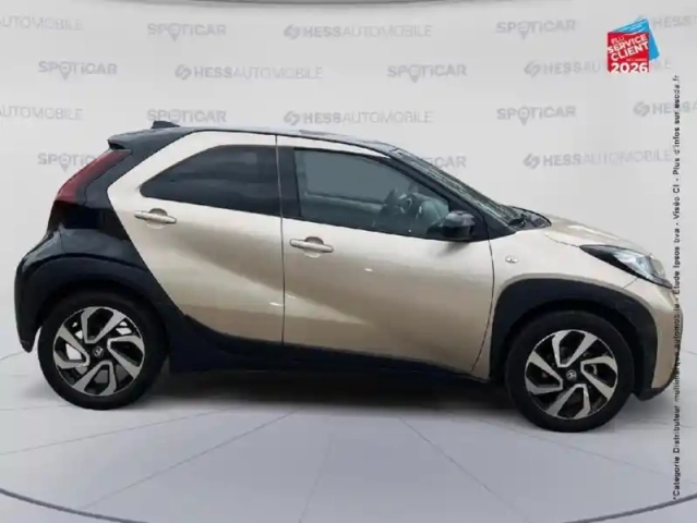 Toyota Aygo X 1.0 vvt-i 72ch collection s-cvt — photo 4