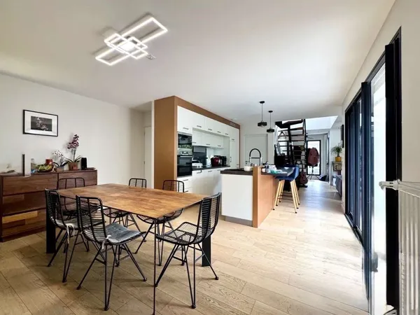 Maison 4 pièces 124 m²