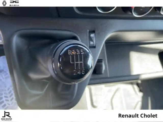 Renault Master fg f3500 l2h2 2.3 blue dci 150ch grand confort (soit 18900? ht) — photo 6