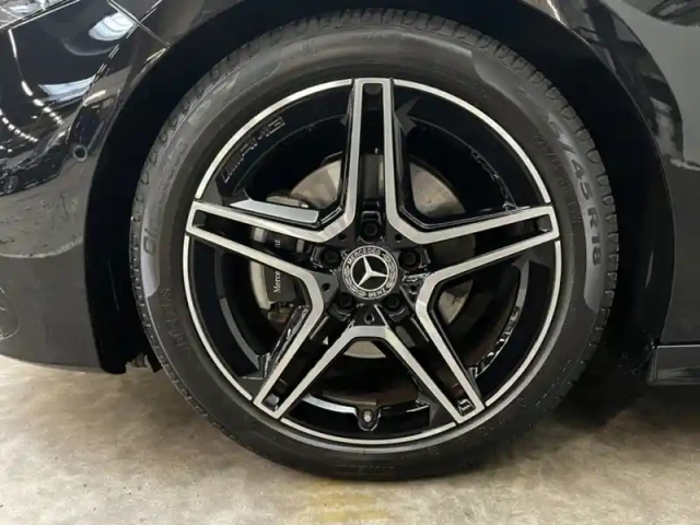 Mercedes Classe A 180 amg line — photo 9