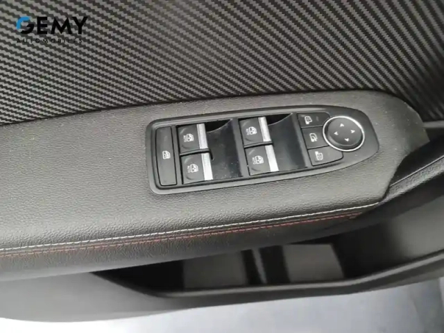 Renault Captur tce 140 edc - 21b — photo 12