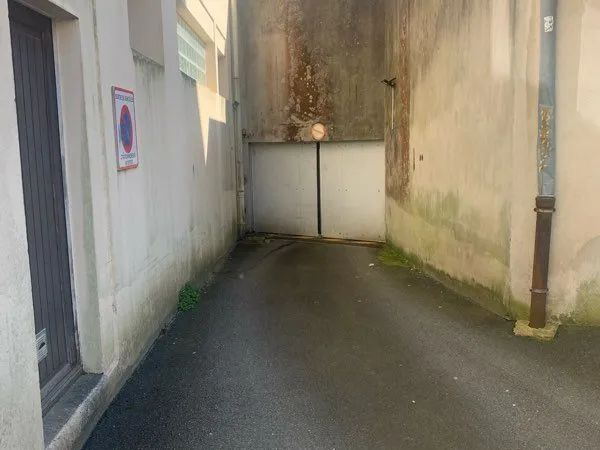 Location emplacement parking Quimper centre ville