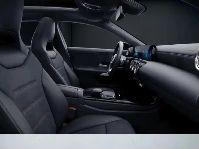 Mercedes Classe A 200 amg line — photo 29