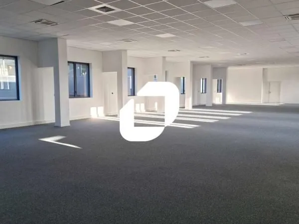 Bureaux 220 m²