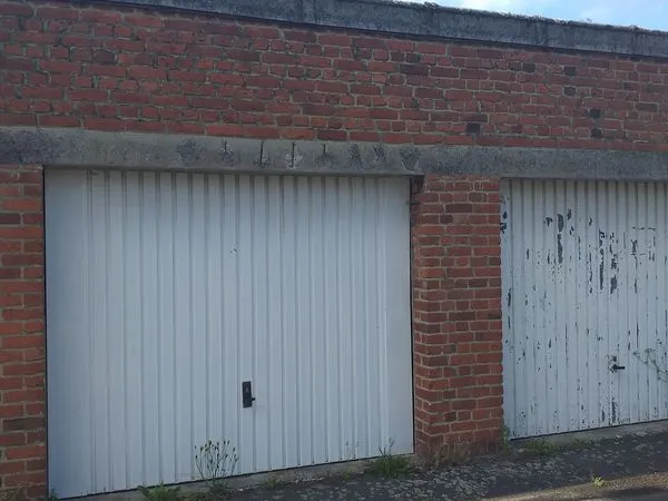 Garage à louer
