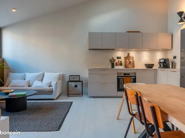 T3 duplex meublé neuf - 65 m² - 2 chambres - loggia 10 m² - Saint-Genès