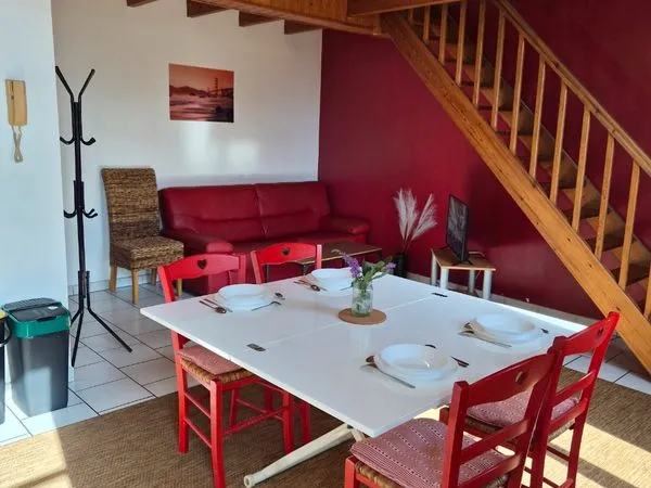 Appartement 2 chambres - Centre ville Saint jean d'Angély - Disponible novembre 2026