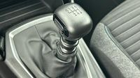 Peugeot 2008 1.2 PureTech 100ch S&S Style — photo 14