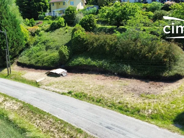 Terrain à bâtir 800 m²