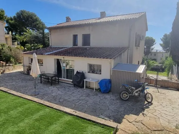 Immeuble 220 m²