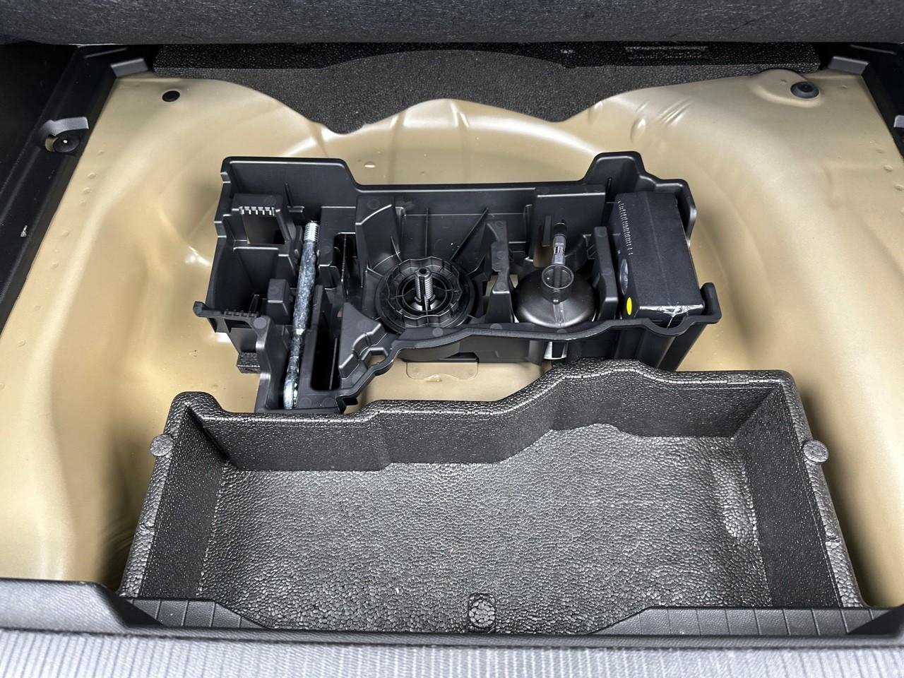Peugeot 2008 100 s&s bvm6 style — photo 33