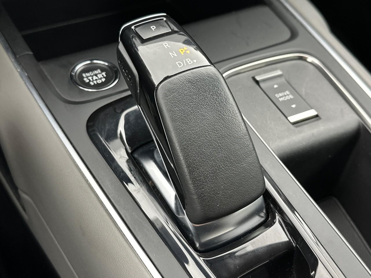 Citroën C5 Aircross hybride rechargeable 225 s&s e-eat8 shine — photo 30