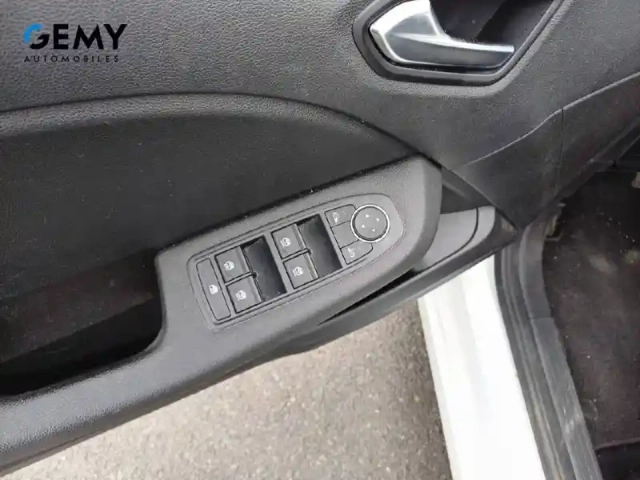 Renault Clio blue dci 100 — photo 14
