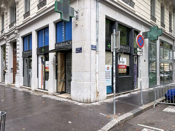 Local commercial 51 m²