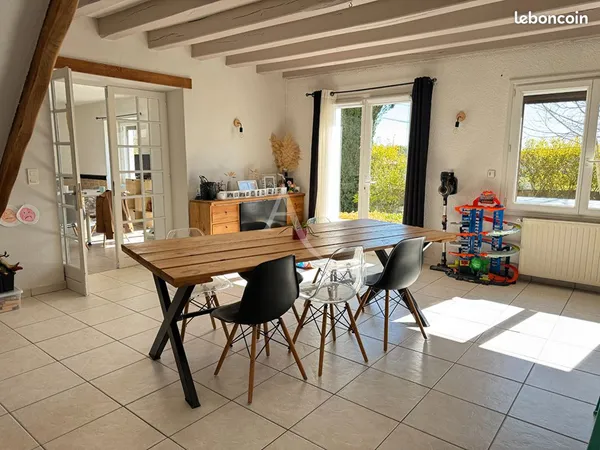 Maison 6 pièces 144 m²