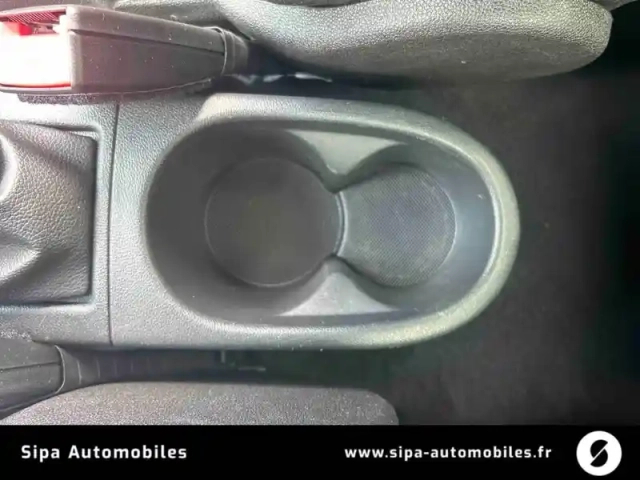 Opel Corsa 1.4 90 ch — photo 33