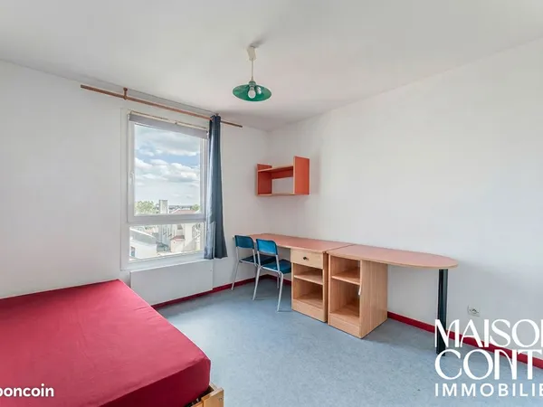 Studio 1 pièce 19 m²