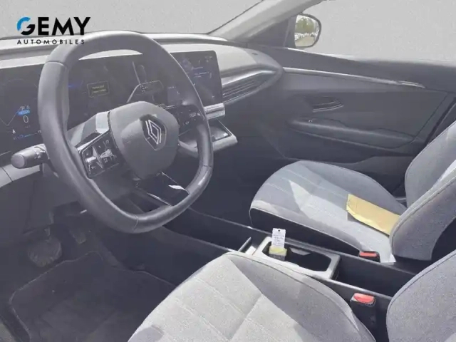 Renault Megane e-tech ev60 220 ch super charge — photo 76