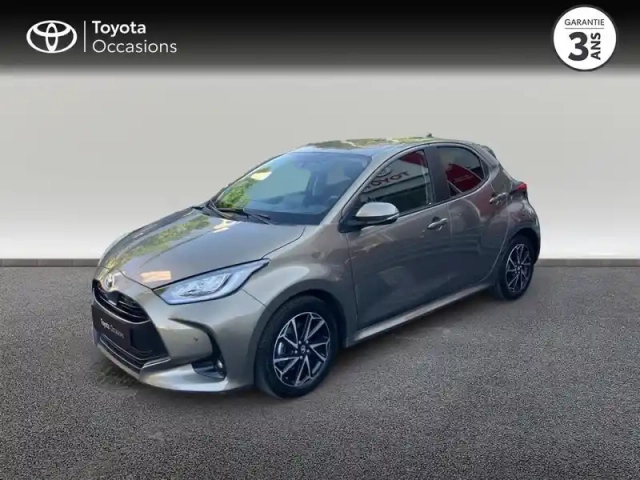 Toyota Yaris 116h design 5p my22