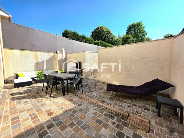 MAISON 104 M2 avec terrasse et jardin de 404 M2