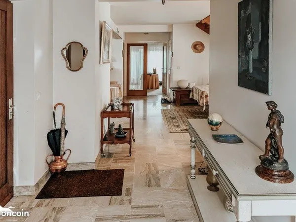 Maison 6 pièces 144 m²