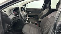 Dacia Jogger 1.0 ECO-G 100ch Extreme+ 7 places — photo 12