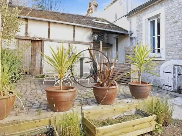 Maison 7 pièces 159 m²