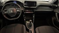 Peugeot 2008 1.2 PureTech 100ch S&S Active 5cv — photo 11