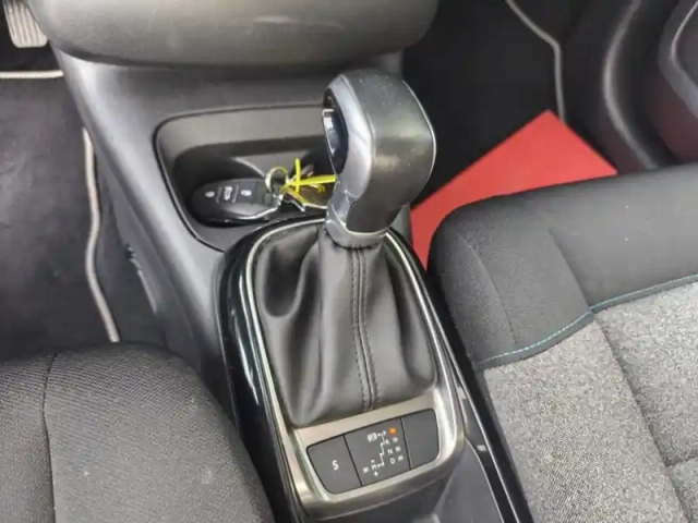 Citroën C4 shine 1.2 110 ch bva6 — photo 9