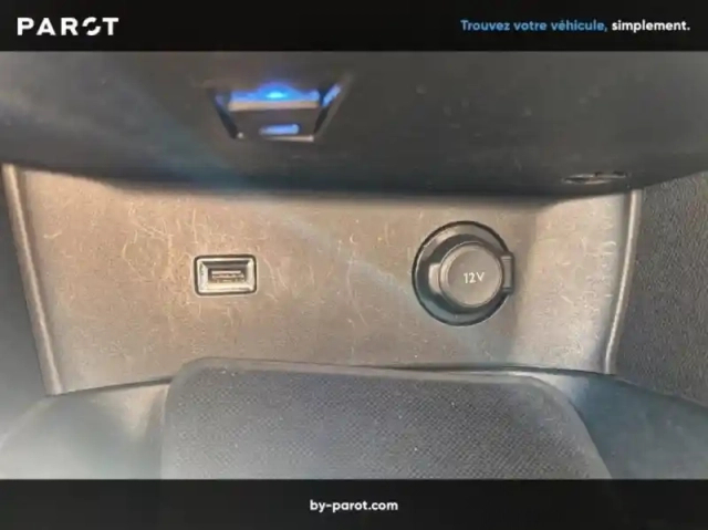Peugeot 3008 1.5 bluehdi 130ch e6.c active s&amp;s — photo 22