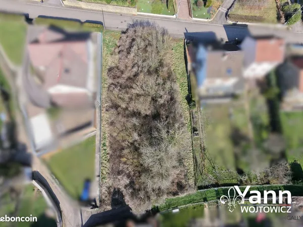Terrain 1406 m² Fameck