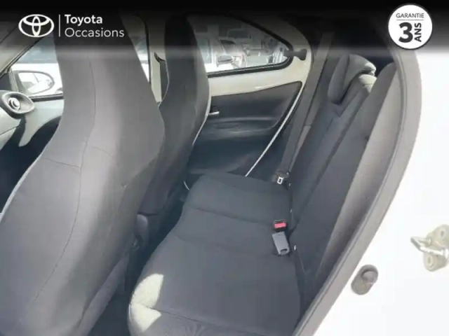 Toyota Aygo x 1.0 vvt-i 72ch dynamic my23 — photo 4