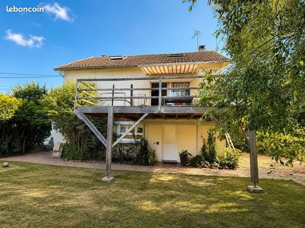 Maison 6 pièces 125 m²