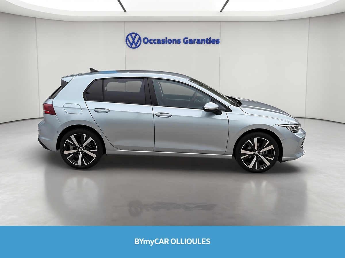 Volkswagen Golf 1.5 eTSI EVO2 116 DSG7 — photo 6