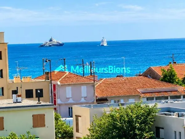 T3 vue mer et montagne, plage à pieds à 100m