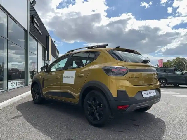 Dacia Sandero eco-g 120 auto — photo 9