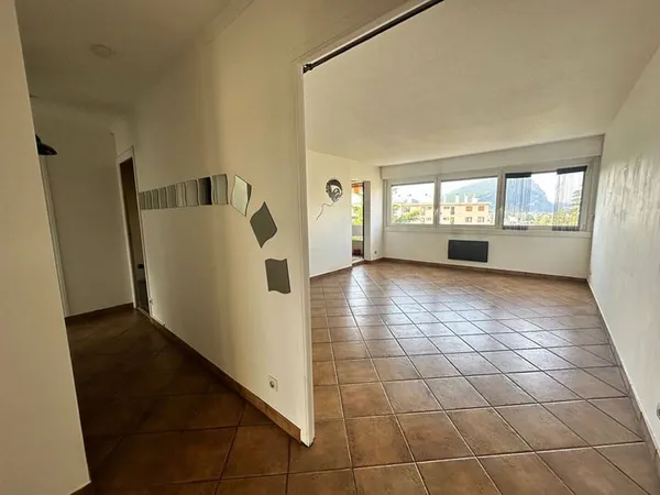 Appartement 3 pièces 77 m²