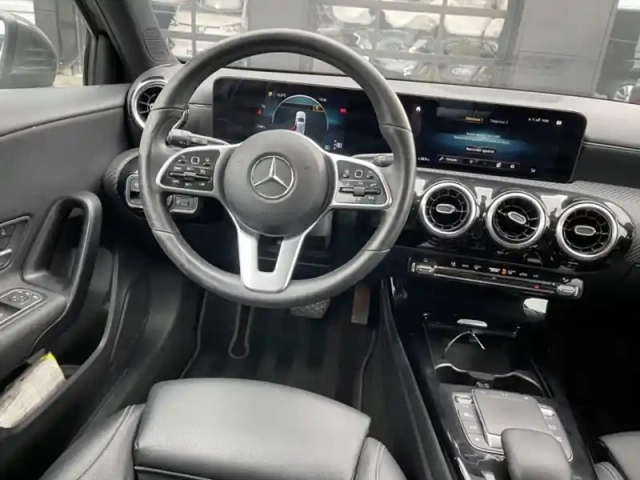 Mercedes Classe A 200 d business line — photo 12