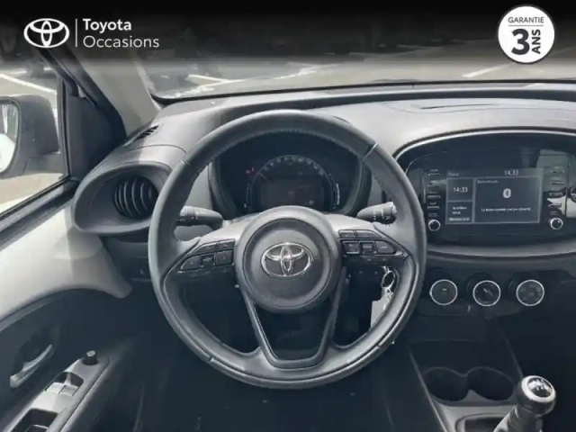 Toyota Aygo X 1.0 vvt-i 72ch active business — photo 9