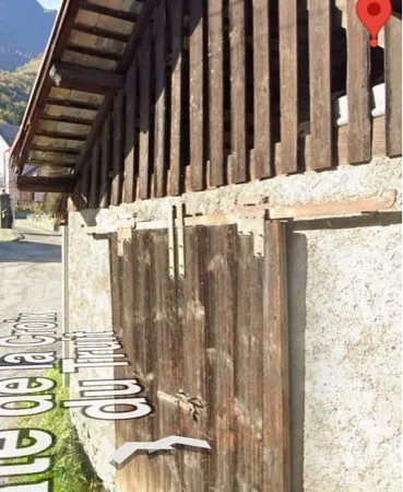 Local / box / garage / garde meuble / stockage accès libre