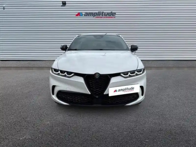 Alfa Romeo Tonale 1.3 phev 280ch tributo italiano at6 e-q4 — photo 2