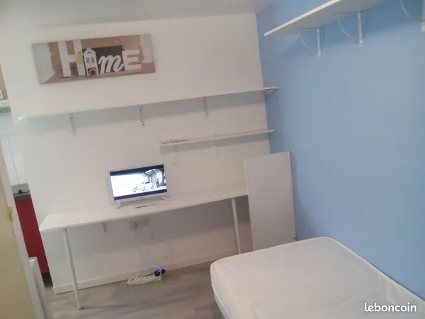 Studio 17m2 à 3 min Gare Cergy St Christophe